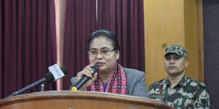 शिक्षाको गुणस्तर सुधार गर्न आधारभूत तहबाटै थालनी गर्नुपर्छ : मन्त्री चौधरी