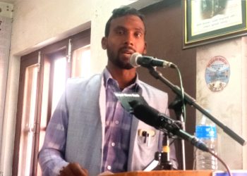 ‘नाउपाले करोडौं रुपैयाँ उठायो, हिसाव माग्दा रेशम र रञ्जिता नाटक गर्न थाले’