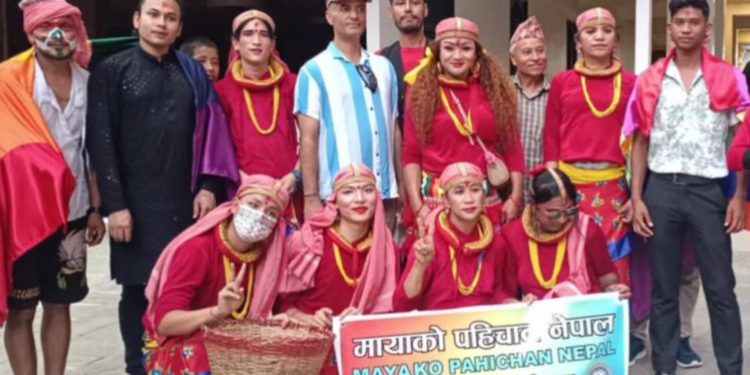 समलिंगी तेस्रोलिंगीले पहिलोपटक मनाए रोपाई जात्रा, दिए उत्पादन बृद्धिको शुभकामना