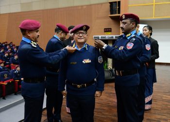 आठ जना प्रहरी नायव महानिरीक्षकहरू दर्ज्यानी चिन्हद्वारा सुशोभित