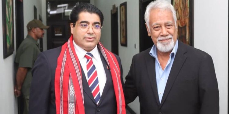 प्रधानमन्त्री गुस्माओ द्वारा सांसद ढकाललाइ बिशेष अभिनन्दन