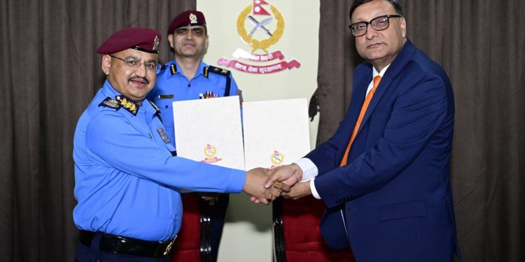नेपाल प्रहरी र राष्ट्रिय वाणिज्य बैंक बीच सेवा सुविधा थप सम्बन्धी समझदारीपत्रमा हस्ताक्षर