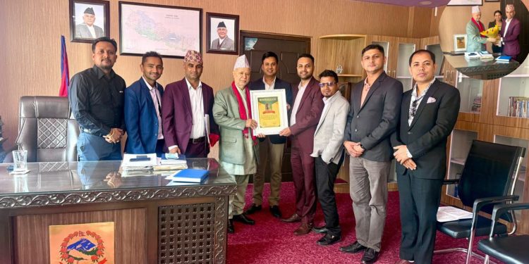 शिक्षामन्त्रीलाई भेटेपछि केके भन्यो फेकनले