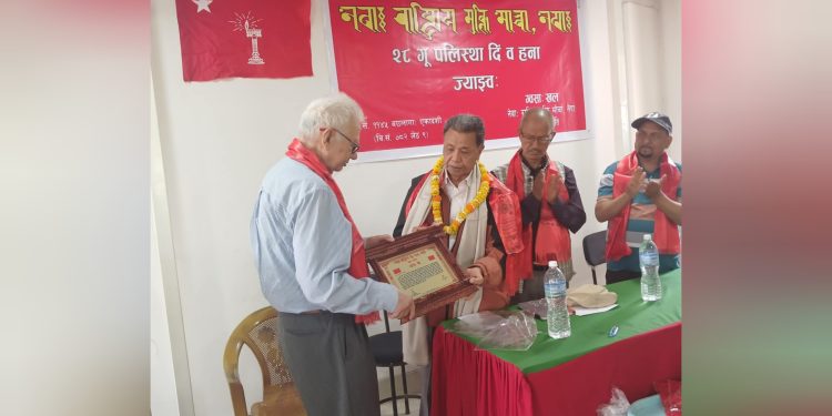डा.महेश मान श्रेष्ठलाई सम्मान