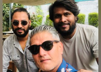 चलचित्र द ब्ल्यू लाइट को प्रमुख भूमिकामा अर्पण थापा