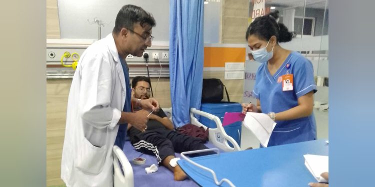 आन्दोलनमा टपटेन खवरका प्रेस प्रतिनिधि खरेल घाइते