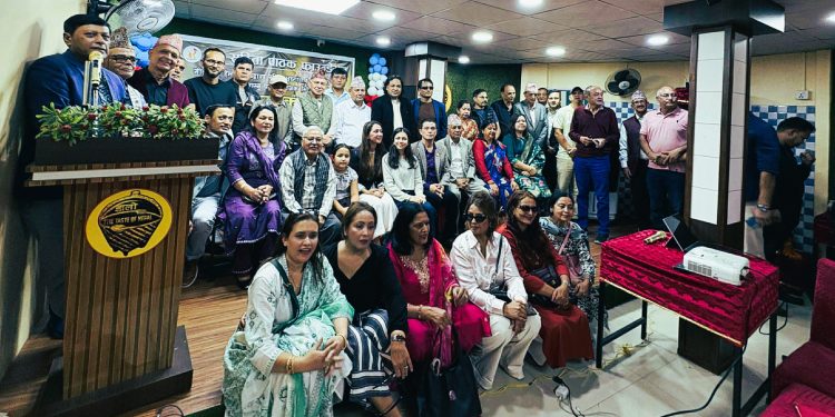 नेपाली नयाँ गितकाे बाेलमा अब जाग्नु पर्छ म्युजिक भिडियो सार्वजनिक 