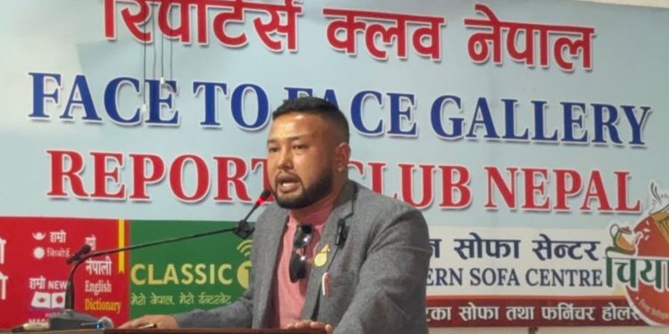 श्रम क्षेत्र बुझेकालाई मात्रै श्रममन्त्री बनाउन महासंघको माग मन्त्रीमा सन्तोषकुमार श्रेष्ठको नाम सिफारिस